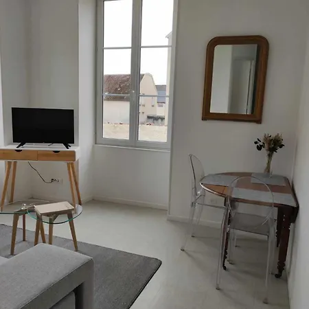 Appartement Plein De Charme - Centre Bar-Sur-Aube Extérieur photo