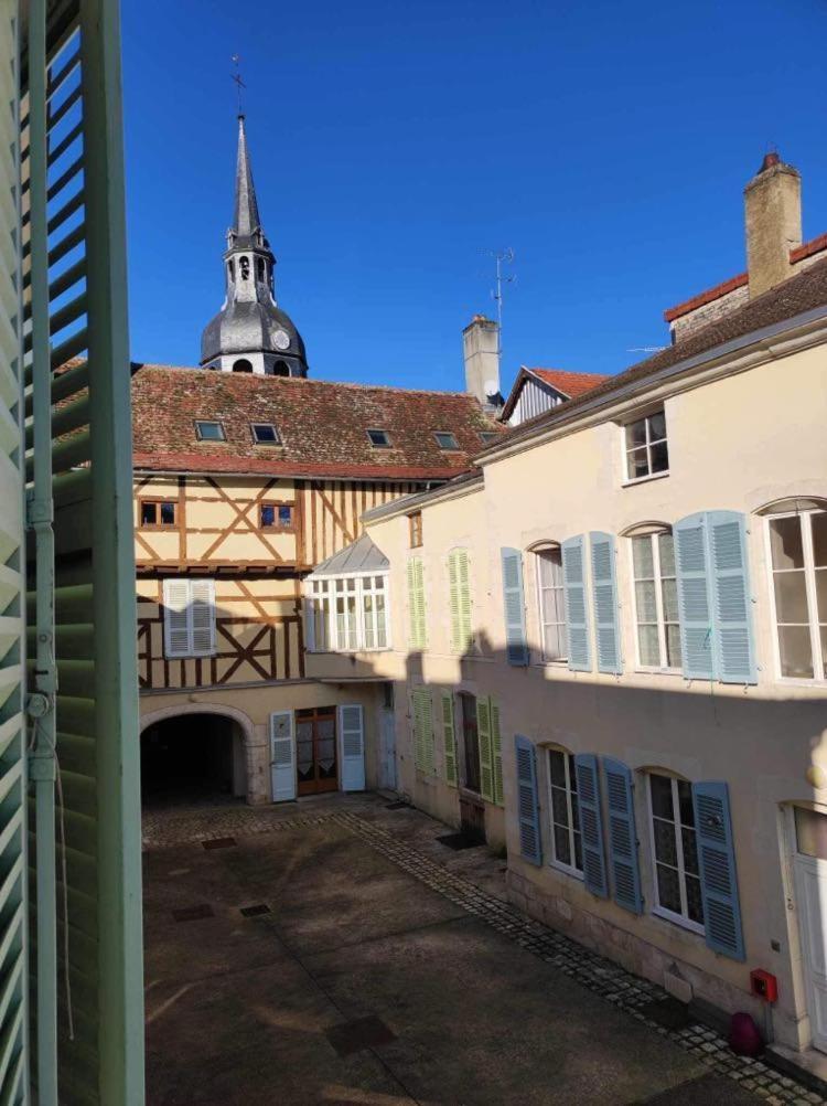 Apartment Plein De Charme - Centre